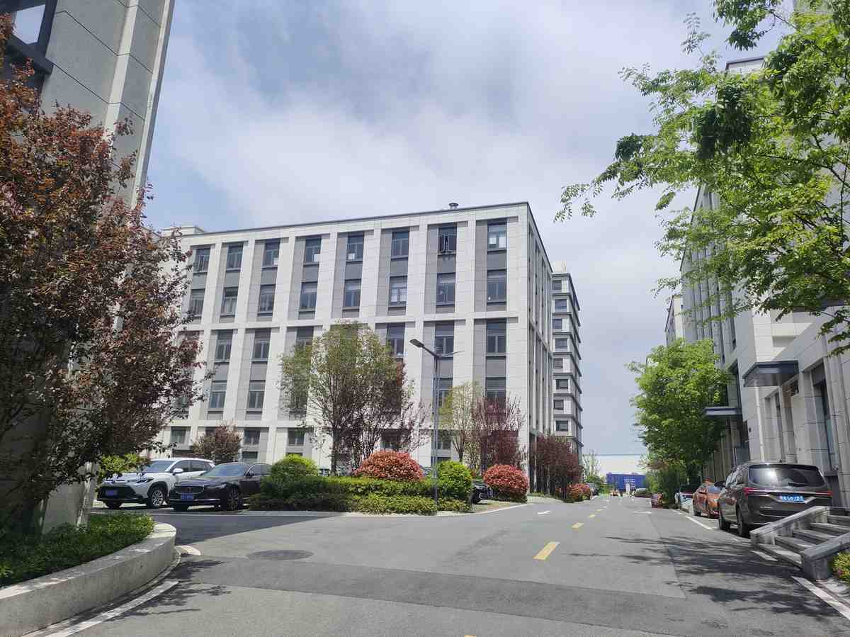 厂房实景