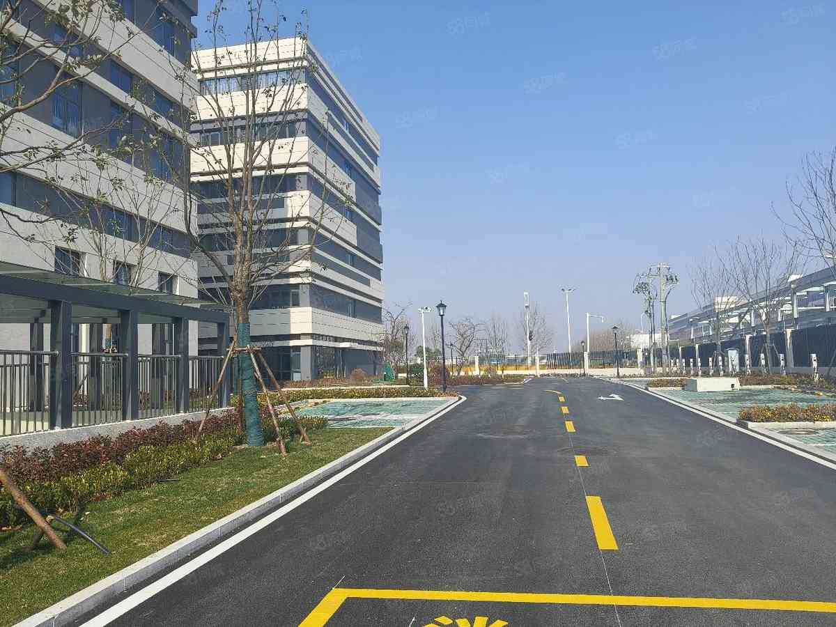 厂房实景