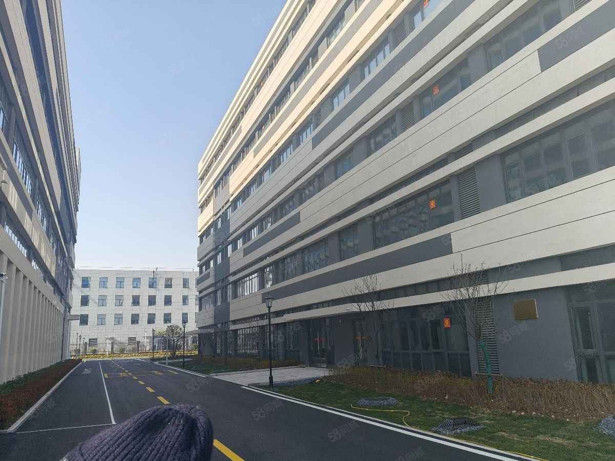 厂房实景