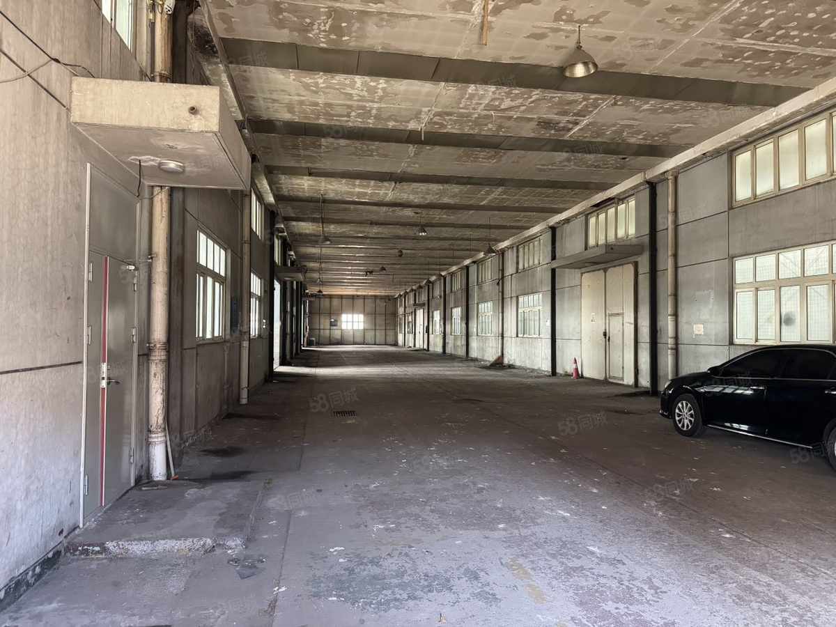 有票带厂房出租出行便利，天津双港 2000 平米厂办一体单层厂房