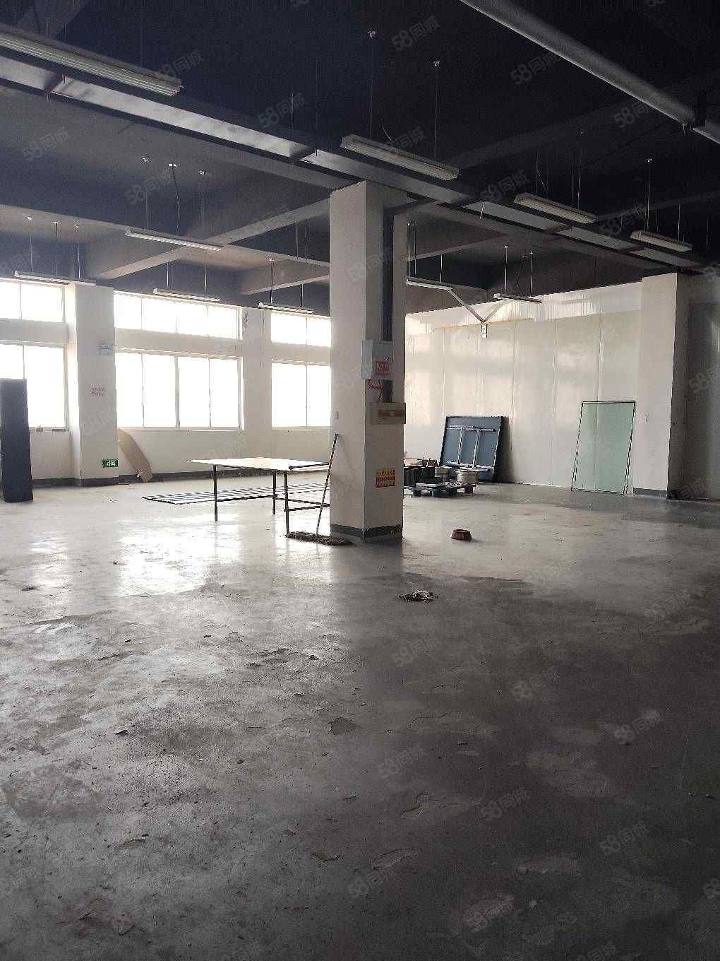 厂房实景