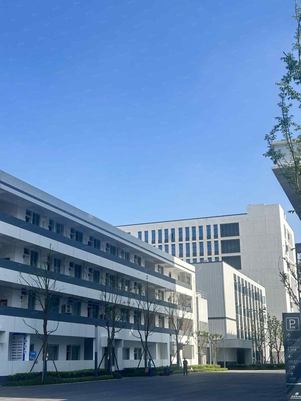 厂房实景
