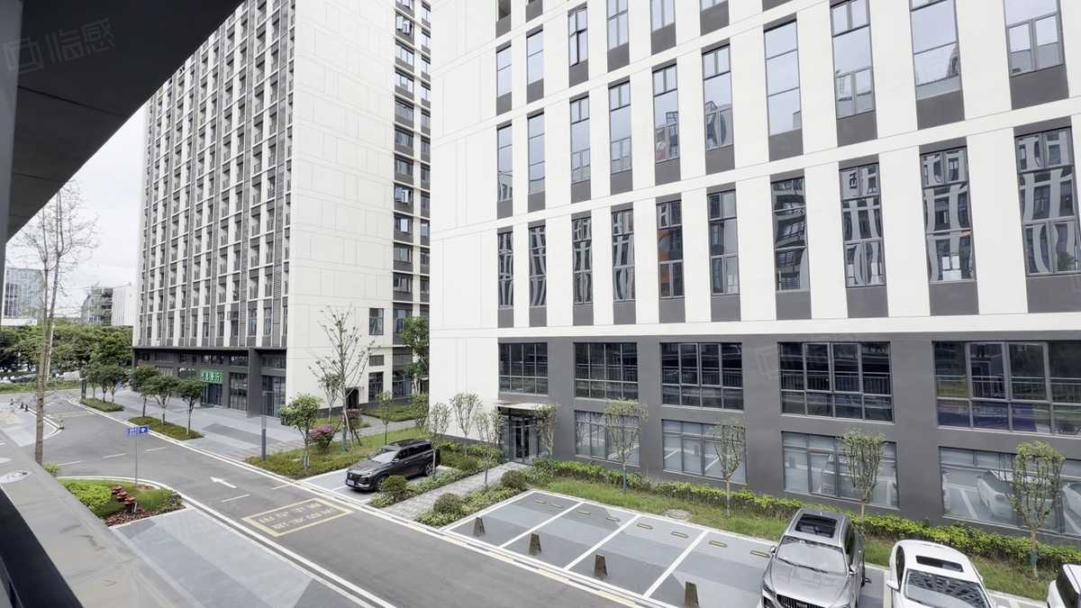 成都可随时看房，价格透明厂房出租独栋单层，绕城内距高速500m