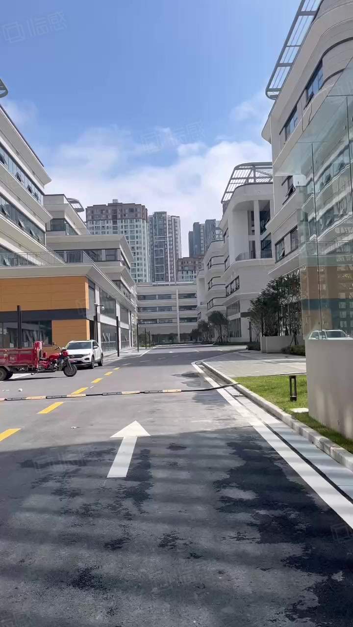 1000可生产房源好布局厂房出租多层，成都花园式标准厂房对外