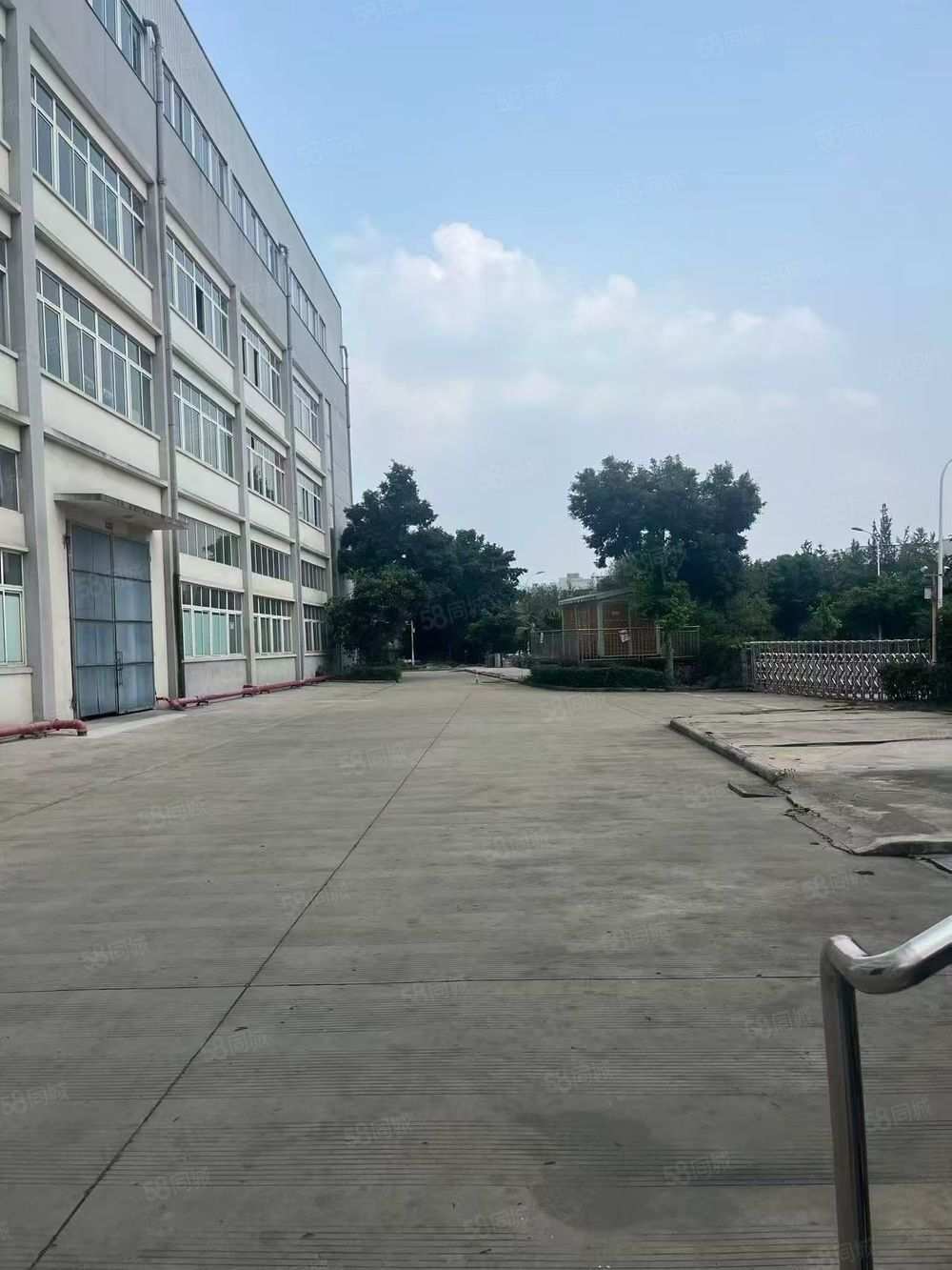 厂房实景