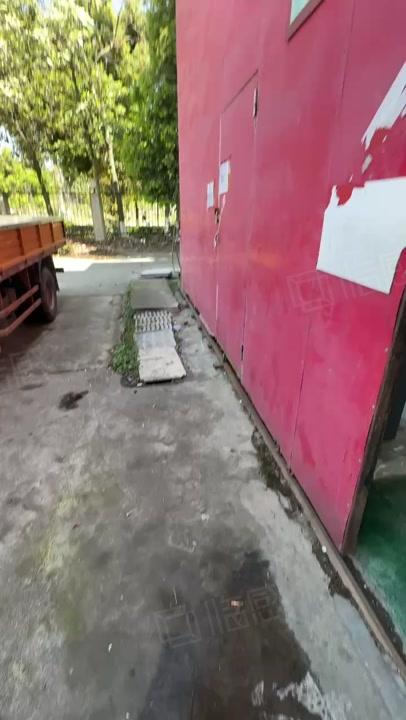 成都产业区基地厂房927厂房带行车办公室高厂房仓厂房出租单层可架行车