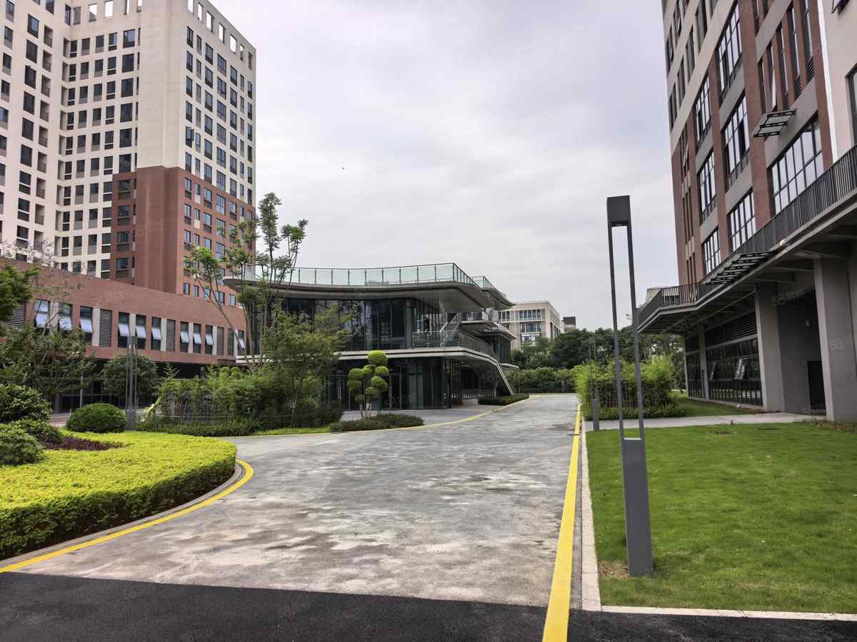 厂房实景