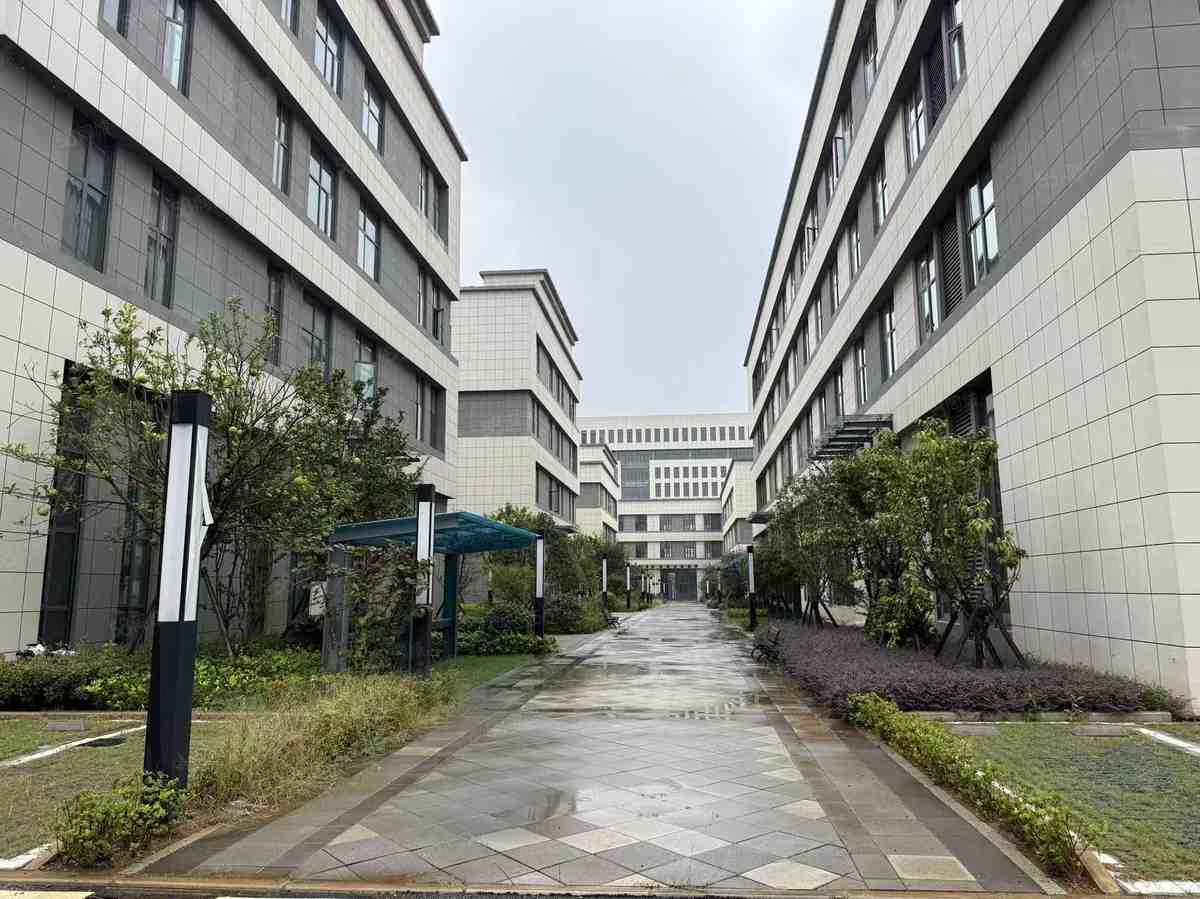 厂房实景