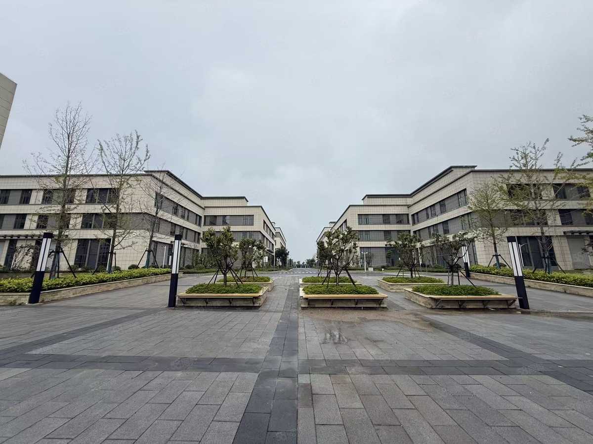 厂房实景