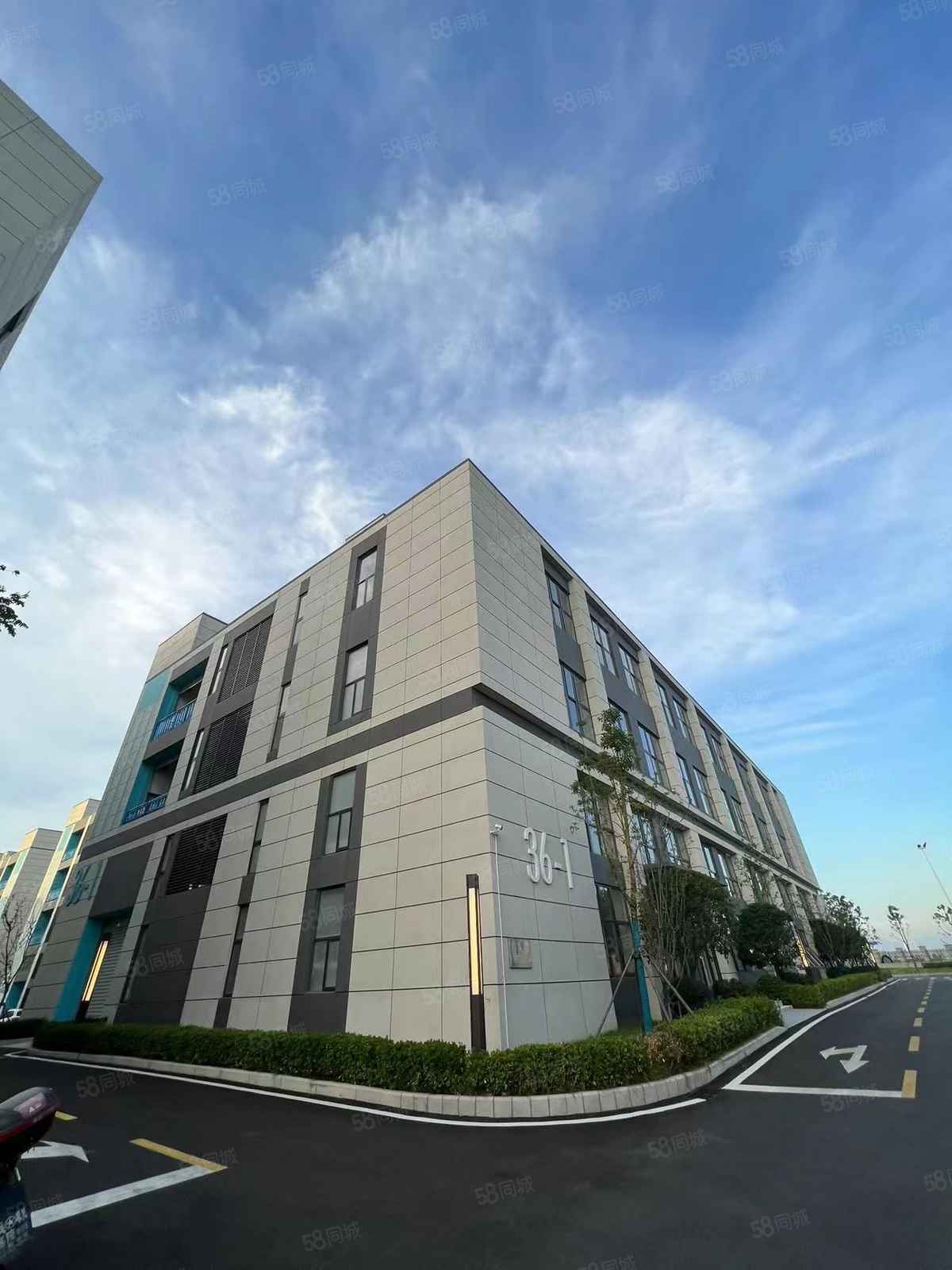 厂房实景