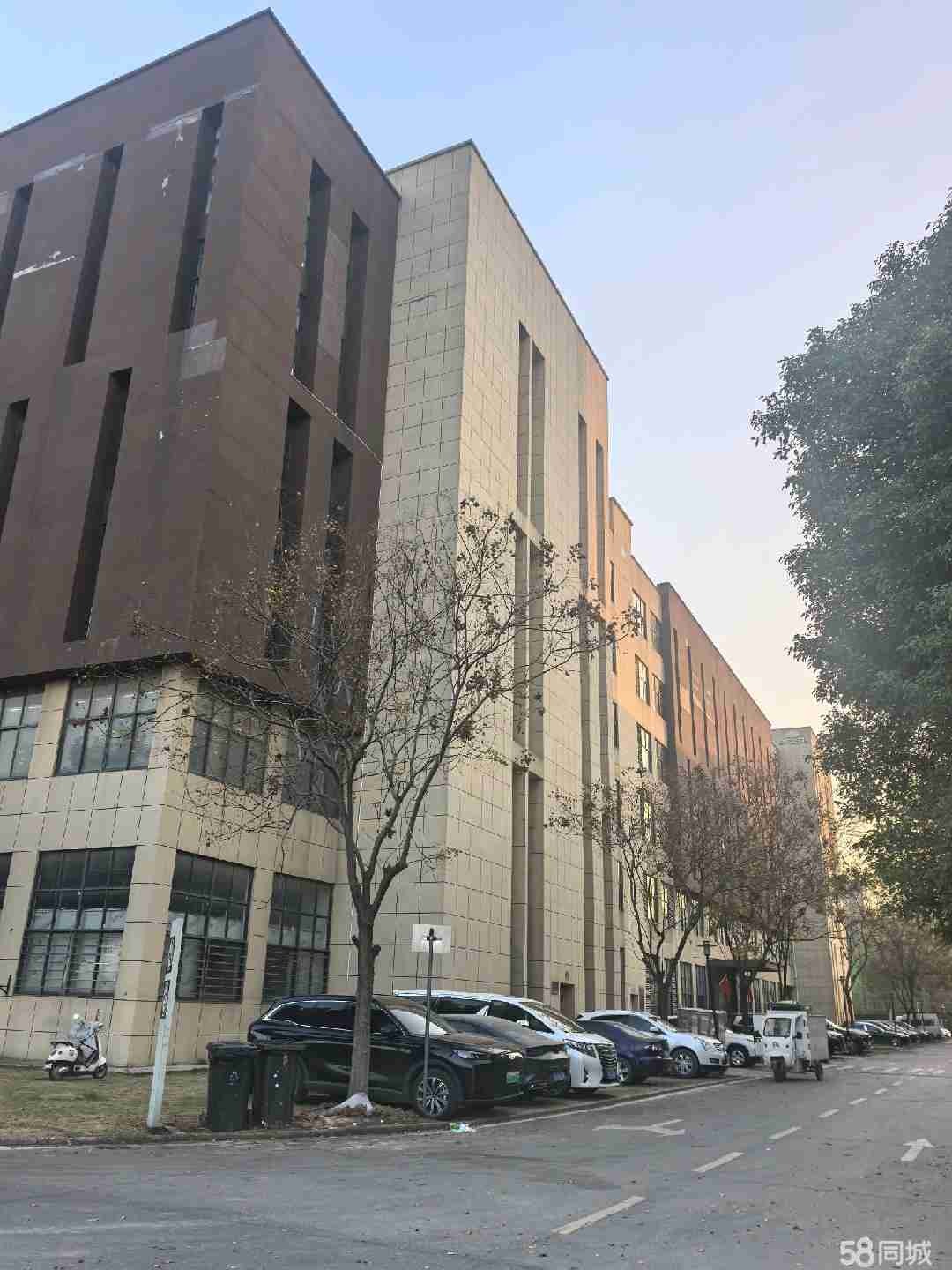 厂房实景