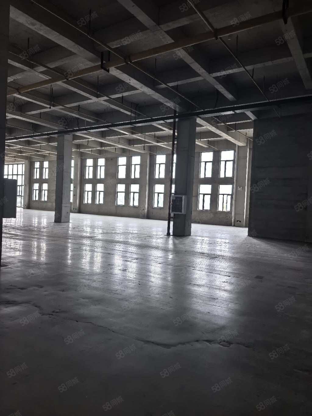 厂房实景