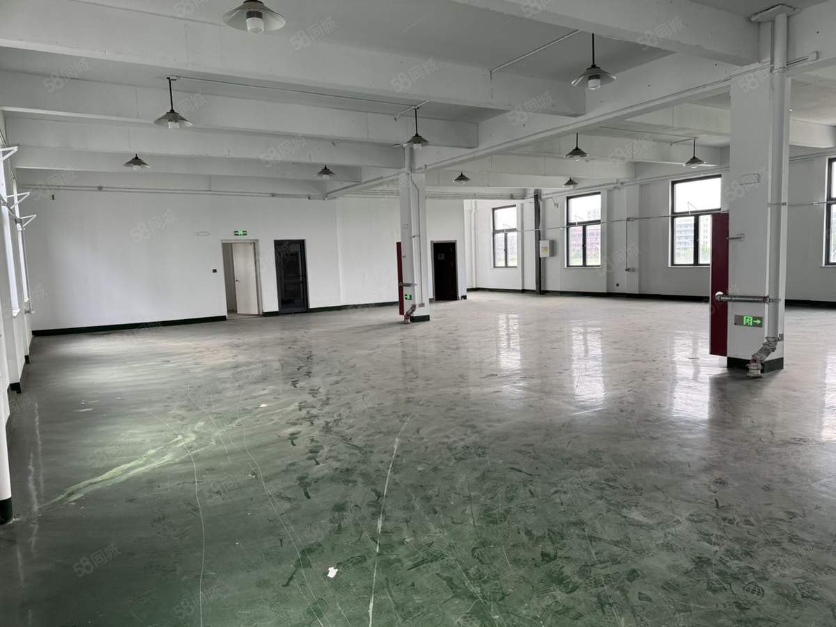 厂房实景