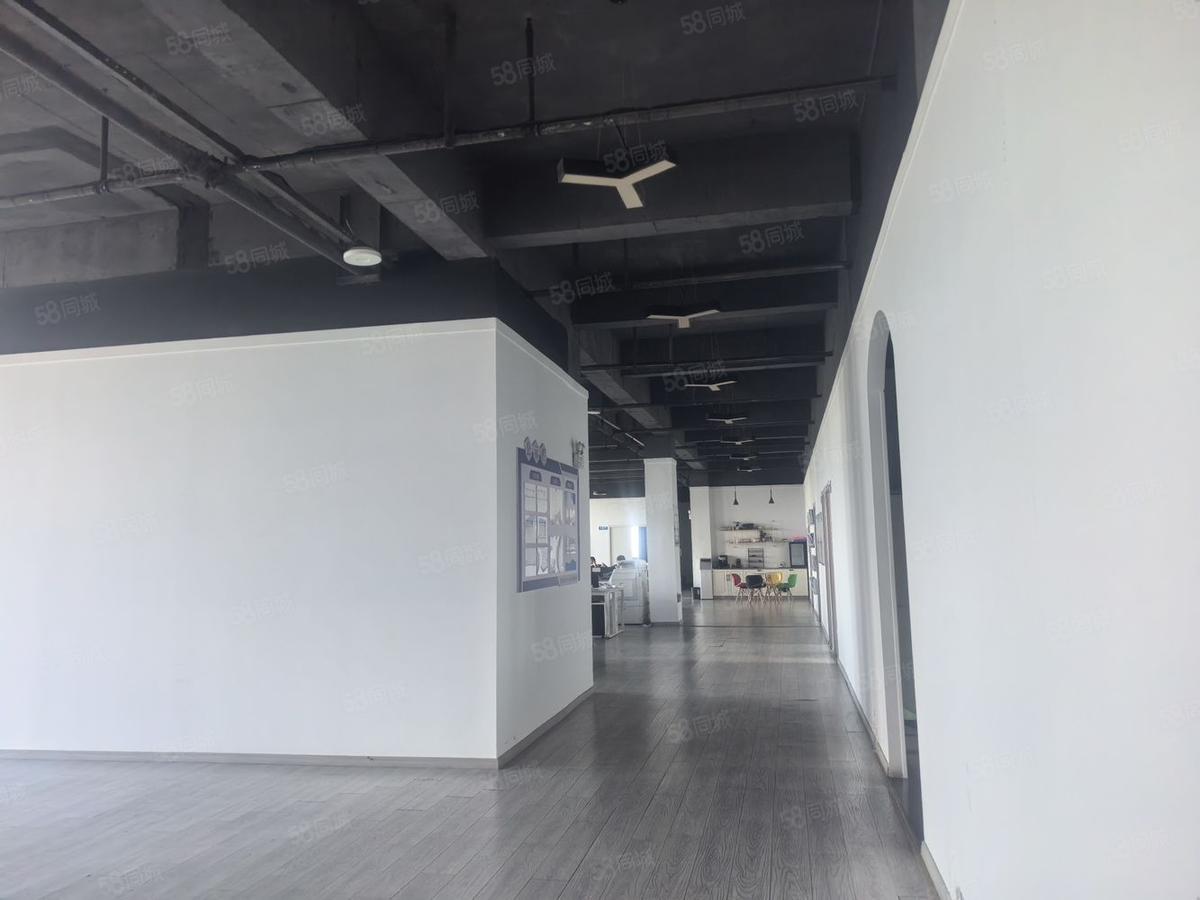 厂房实景