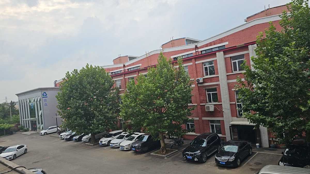 厂房实景
