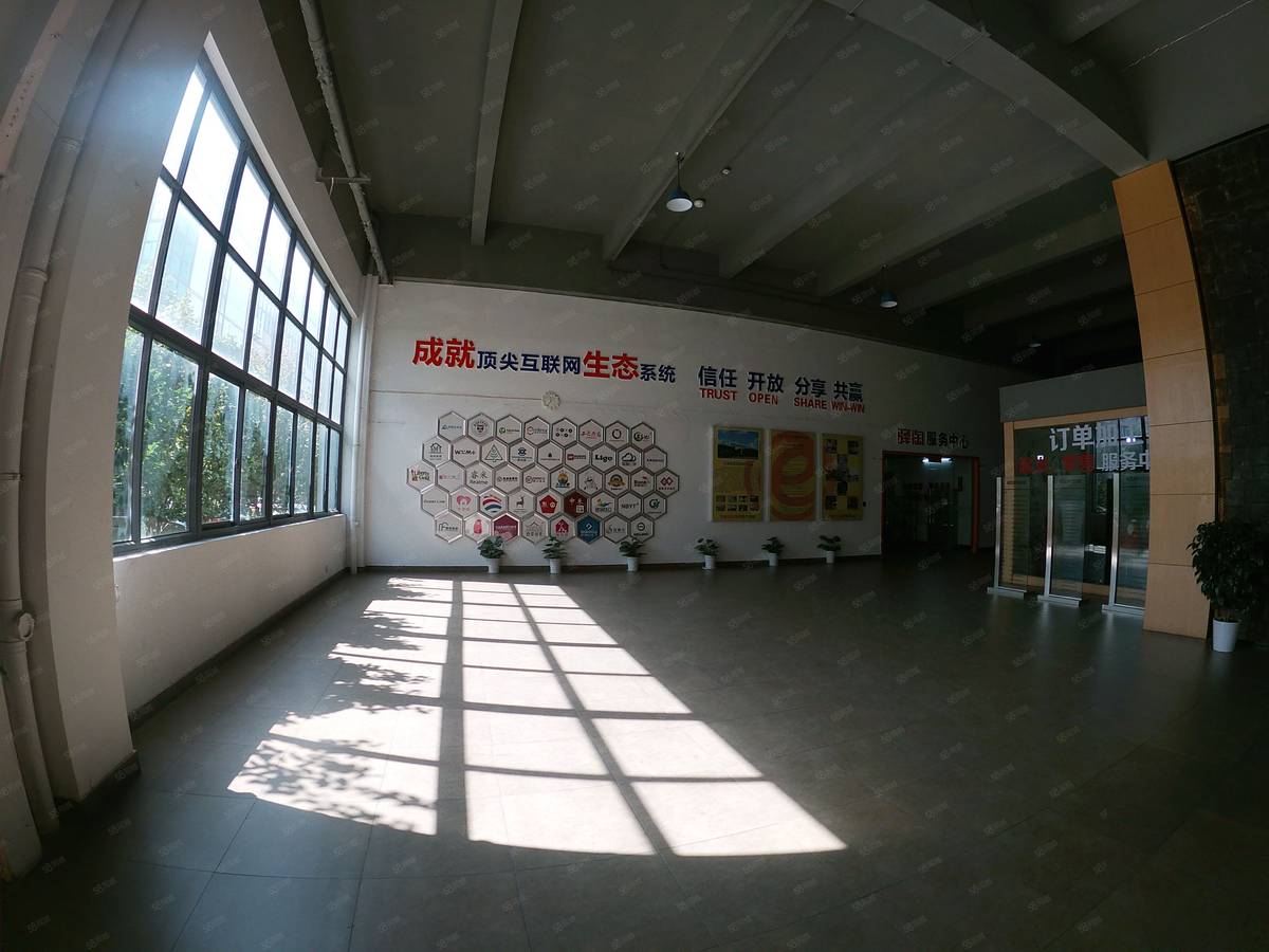 厂房实景