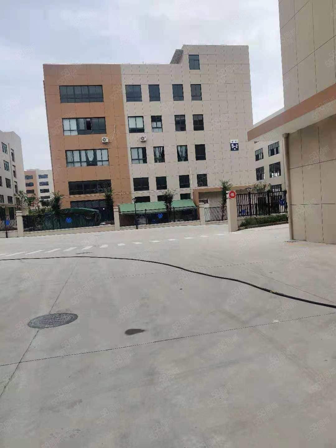 厂房实景