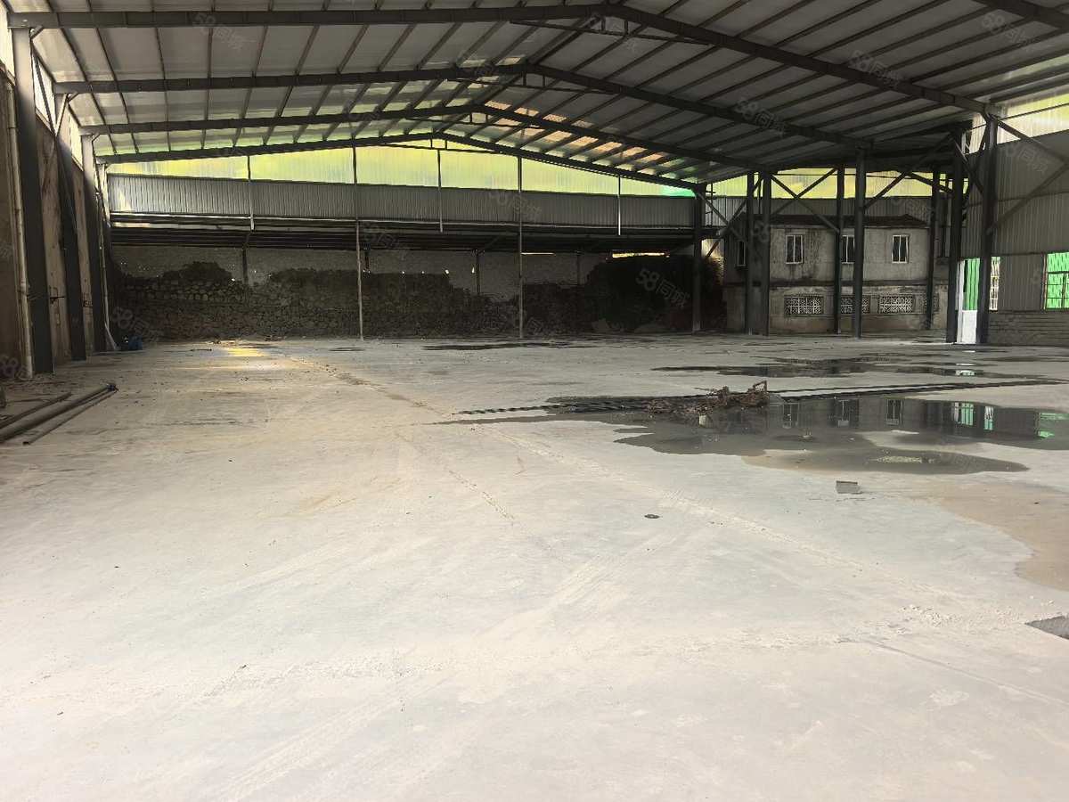 宁波附近全新钢架结构厂房，适合各种1200平厂房出租单层，大车进出方便