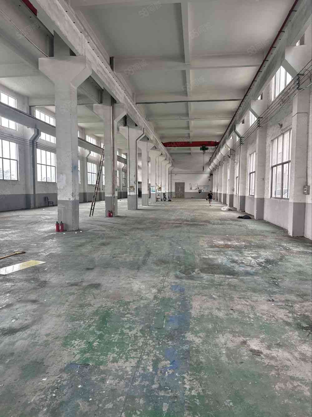 厂房实景