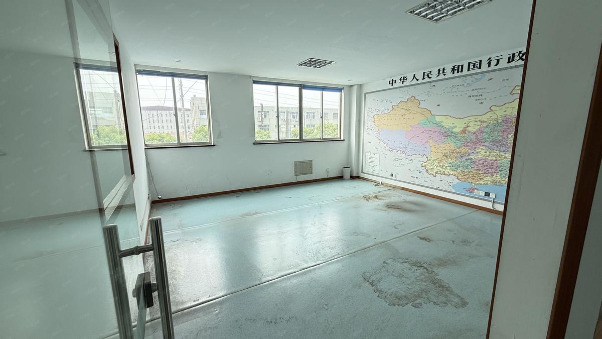 厂房实景