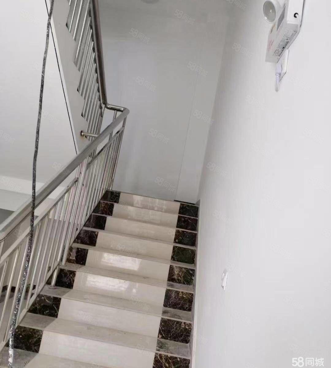 厂房实景