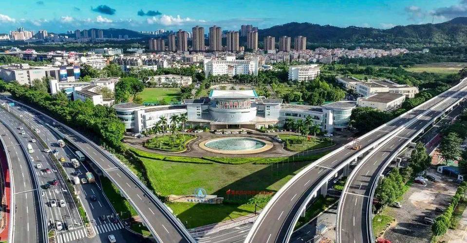 哈工大经济港-珠海高新区产业载体推介-厂房土地租售选址