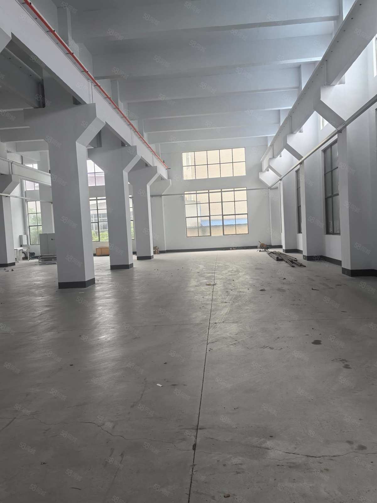 厂房实景