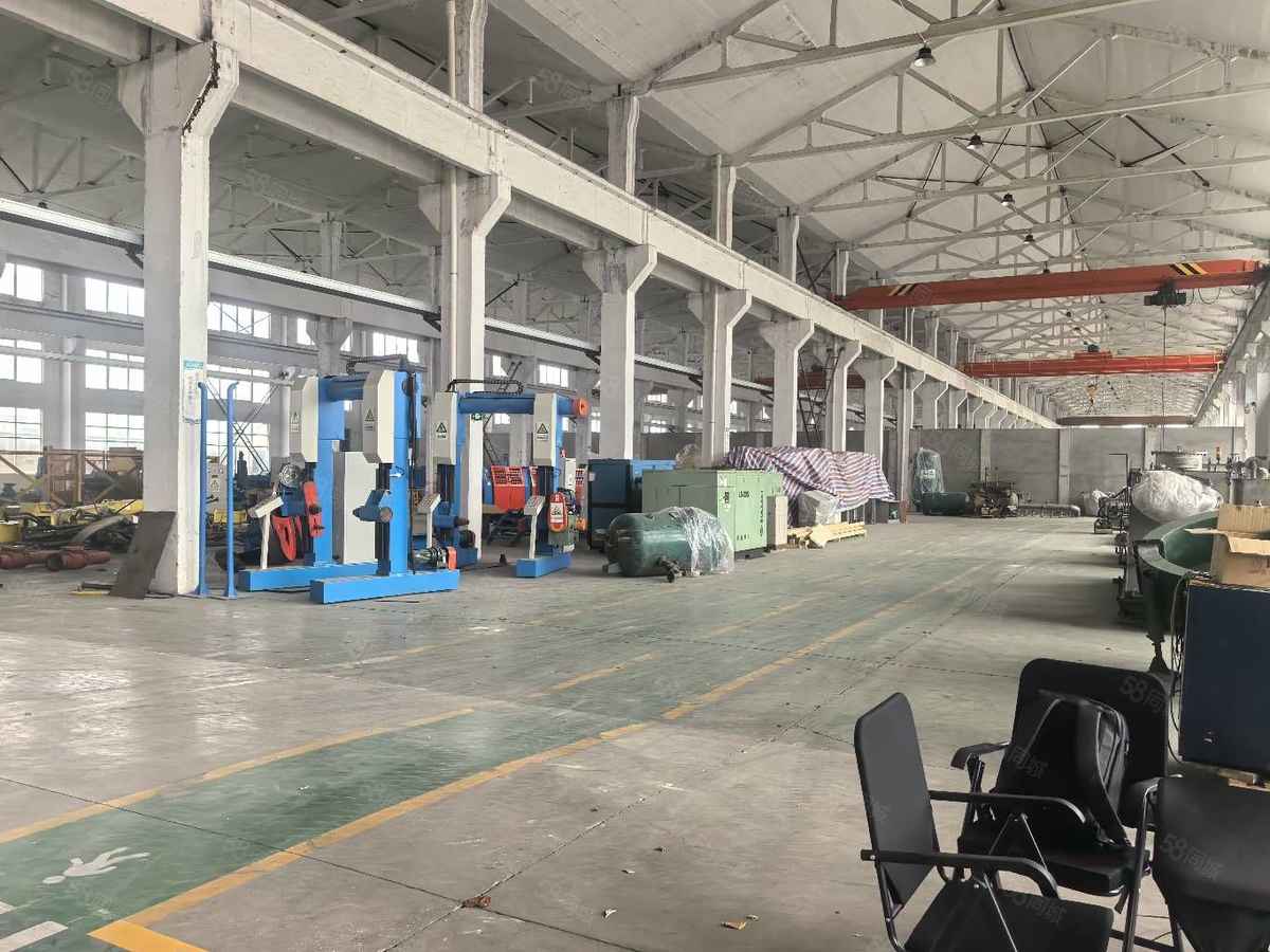 行车10吨价格13厂房出租独门独院标准厂房，周铁1040平净高14米