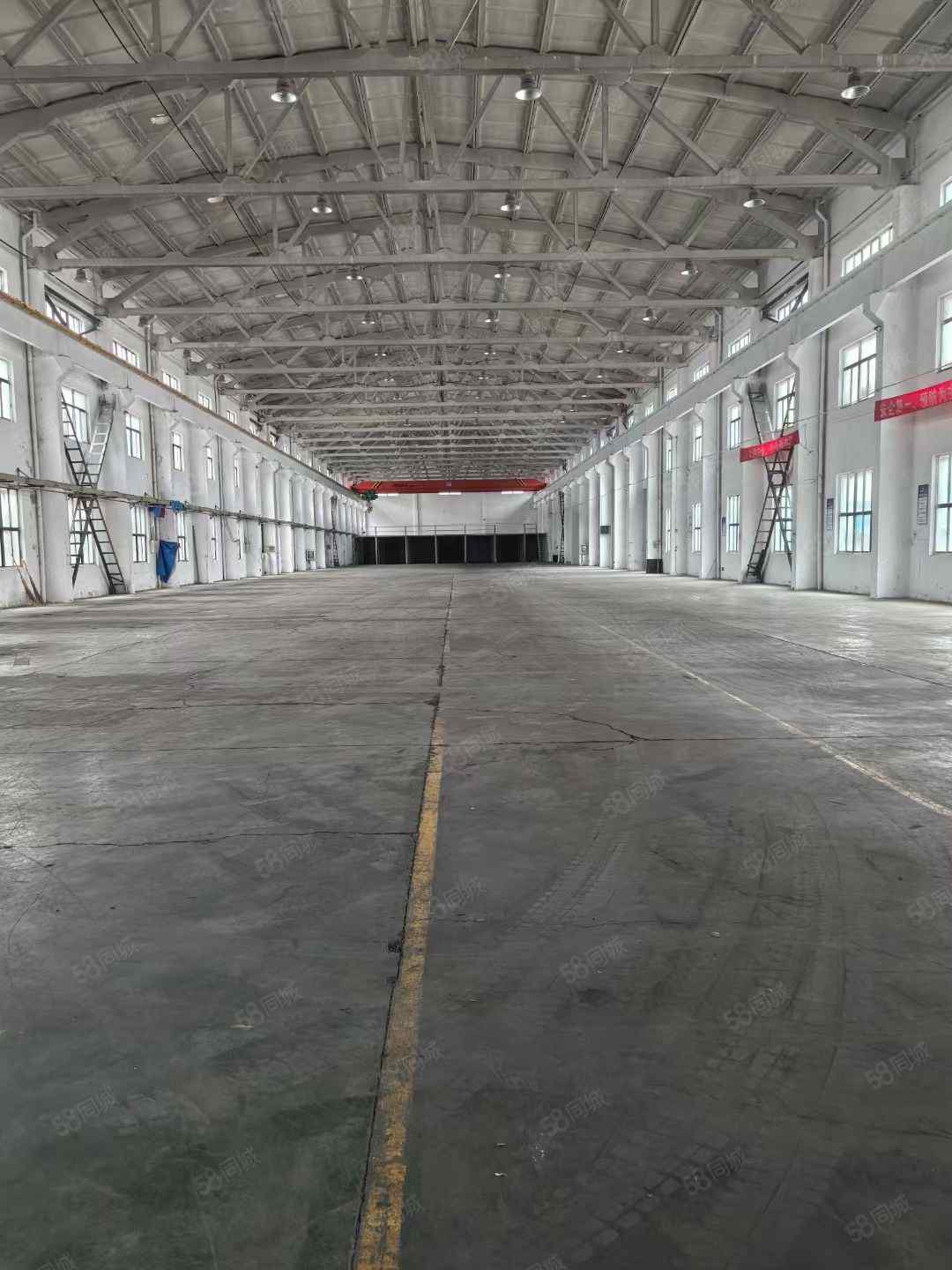 无锡安镇厂房，示范区形象好厂房出租独门独院单层，4000平净高13米