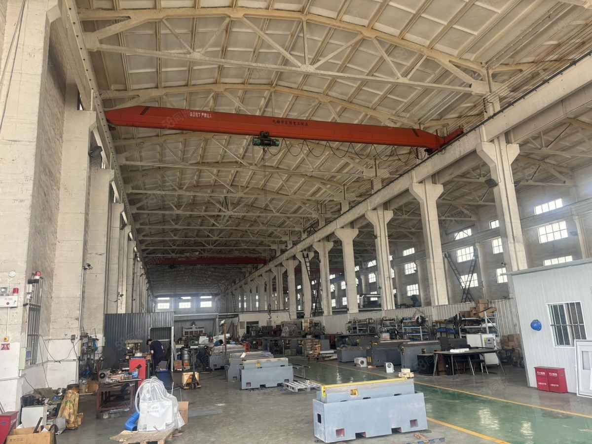 无锡洛社1楼1350平厂房，17.5车子厂房出租单层可架行车，带行车