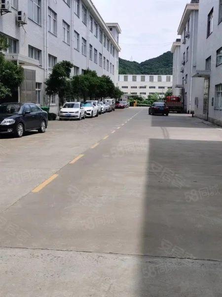厂房实景