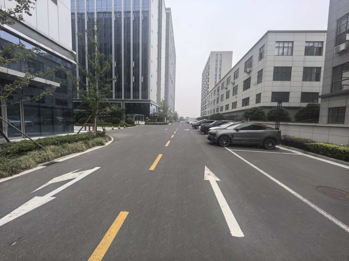 厂房实景