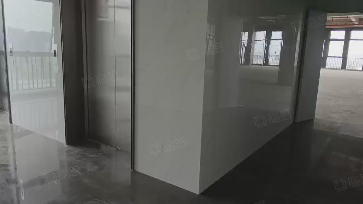 杭州租金性价高！钱塘金沙湖分层，有销许1900平厂房出租单层轨交，一楼6米