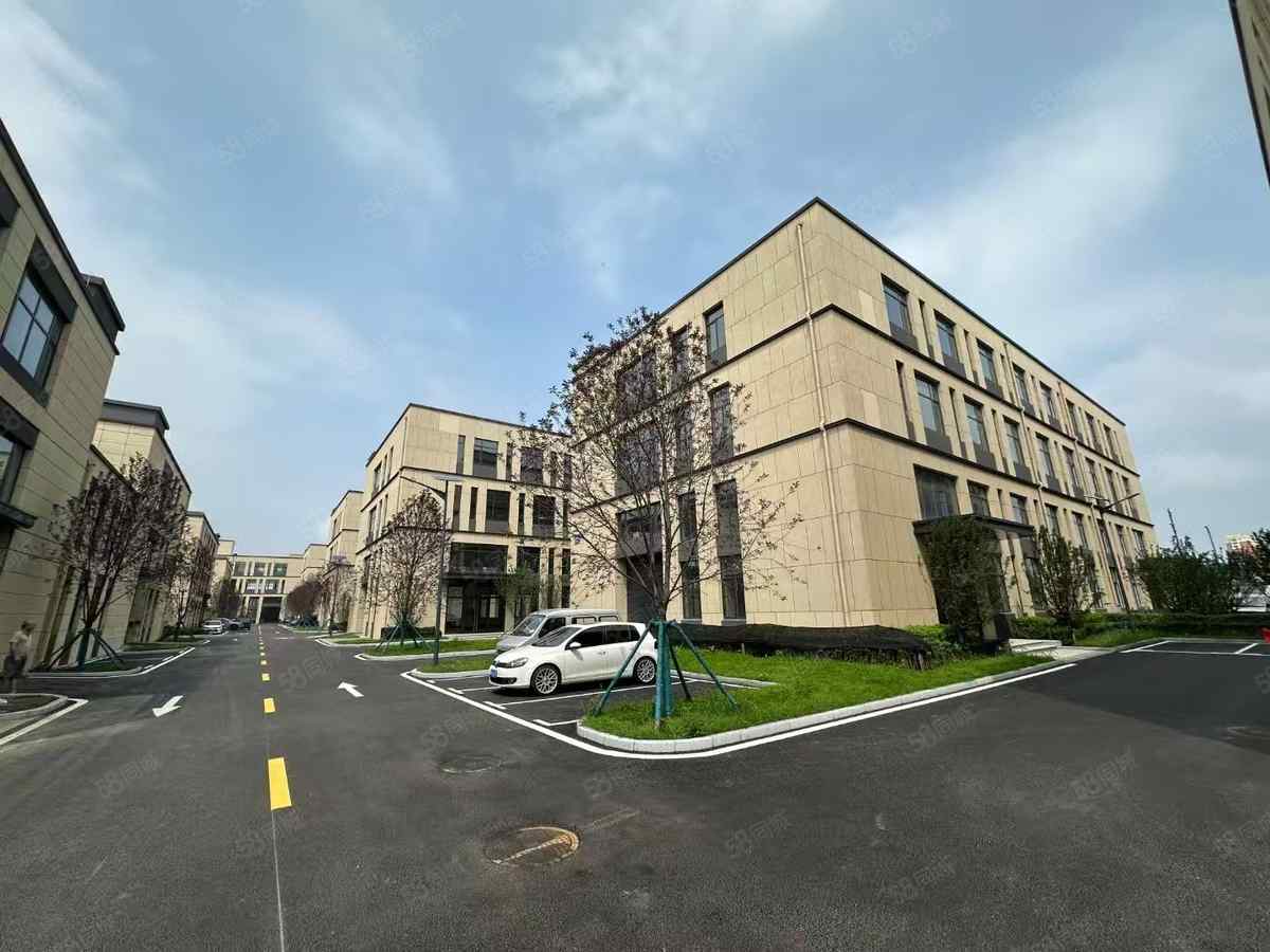 沈阳动迁 临街 动力电采暖都有皇姑三台子厂房出租仓库1000平厂房出售双层轨交