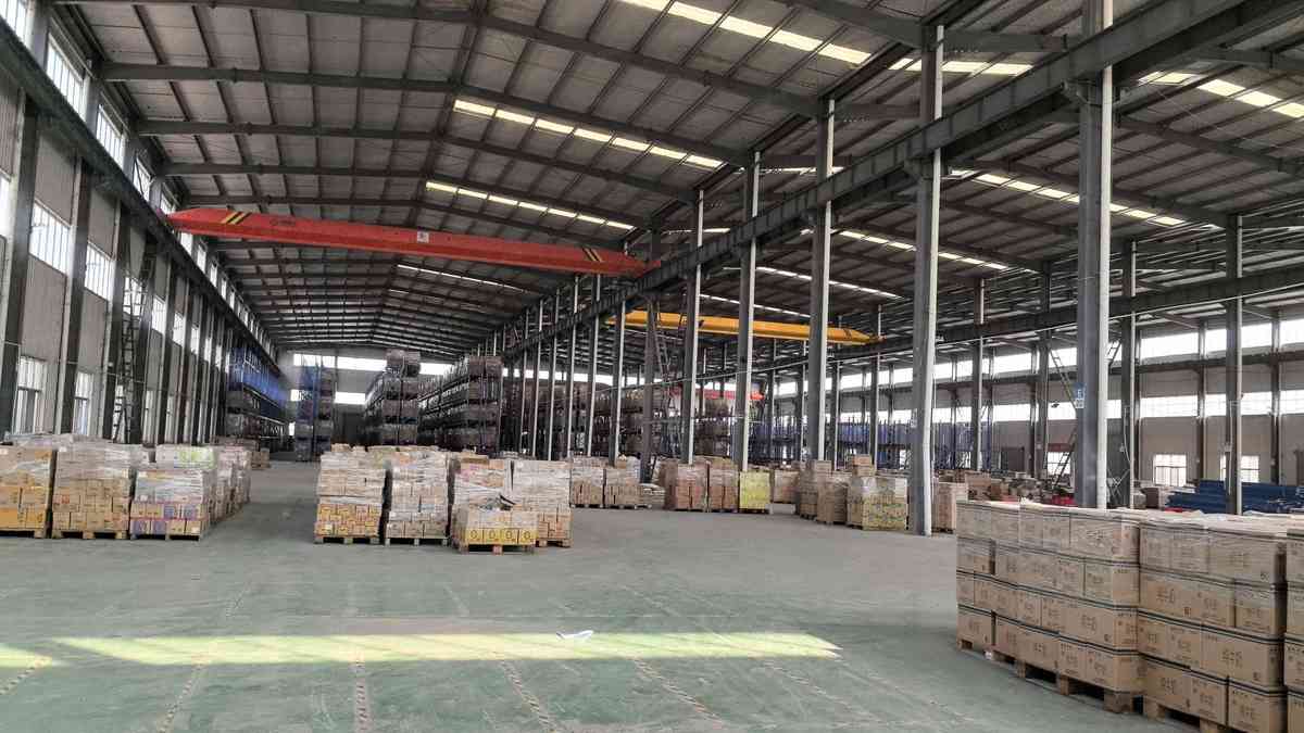 济南500至10000仓库厂房 可分租厂房出租单层出行便利，可整租