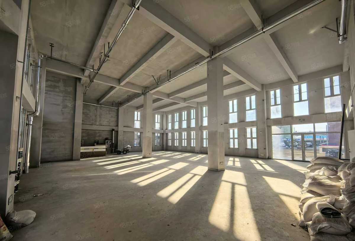 济南现房，小面积低租金历城郭店厂房出租仓库土地车400平厂房出售独栋标准厂房，纯