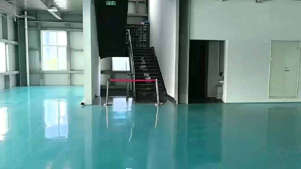 济南开发区2100平可分租 手续齐全可进大车环境好厂房出租独栋多层