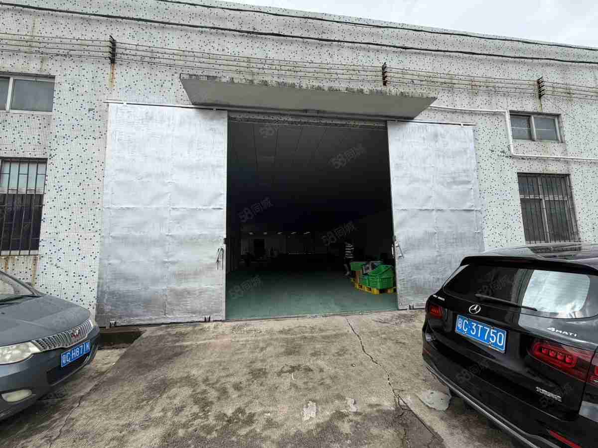【推荐】珠海上冲一楼1600方带装修水电 无立柱 拖头好厂房出租单层可分租