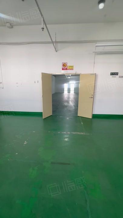 水电到厂房出租标准厂房多层,珠海南屏标准楼上厂房700精装全新地坪漆