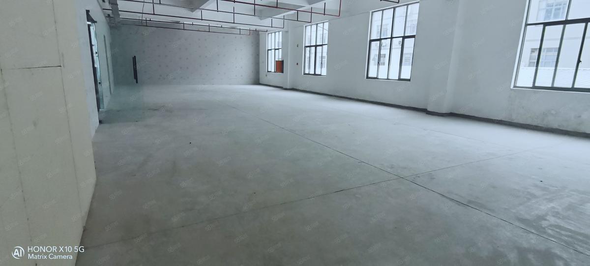 价厂房出租多层号线，福州1200平600平可做办公可做仓储配货梯