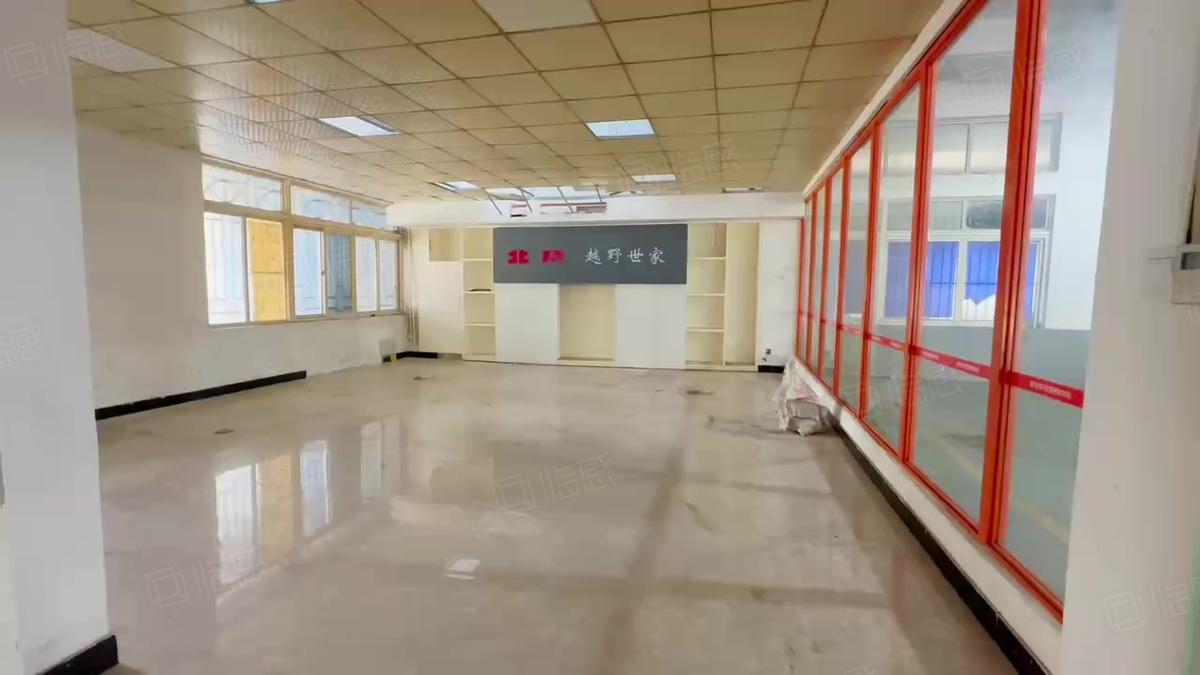 福州金山二环路浦上一楼可做汽修喷漆加工生产～门口超大停车位1010平厂房出租单层通勤便利