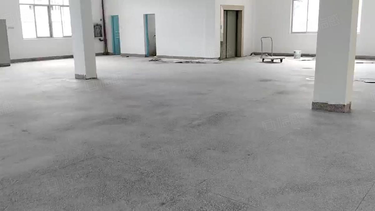 福州上街开发区1180平带货梯电商仓库及小加工用途厂房出租多层