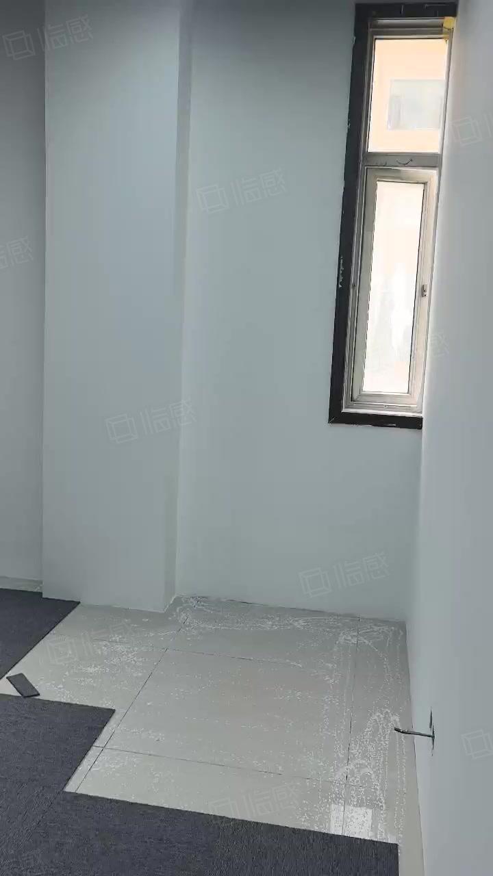西安高新慧创云谷 写字楼310 通勤便利 可生产厂房出租单层