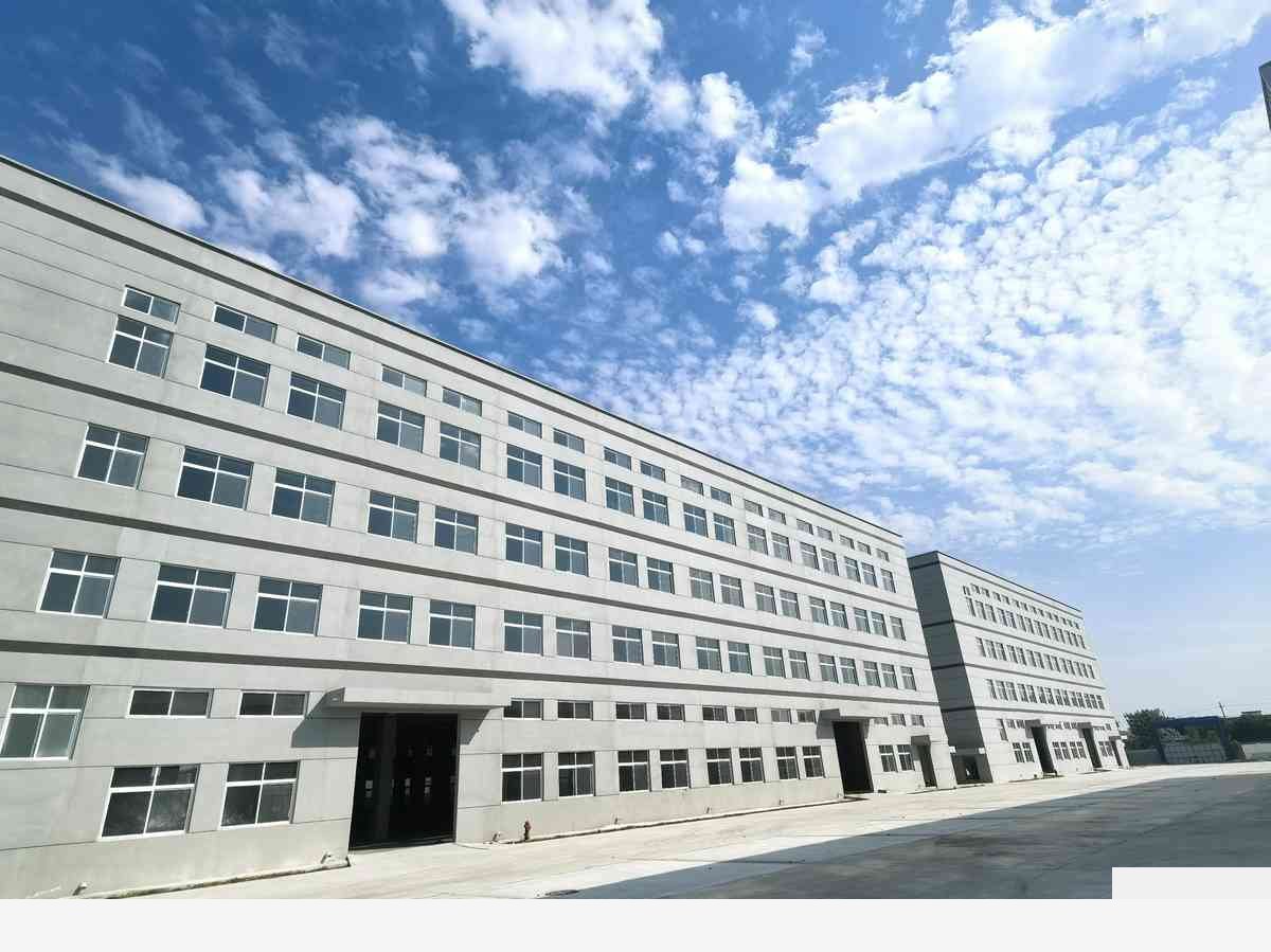 郑州个人 梨河镇制造区，多层厂房，租一14000平厂房出租单层，价格面谈