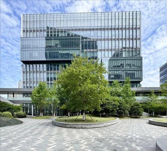 上海闵行吴泾镇 吴泾梦谷办公楼出租，交通便利 配套完善 即刻入驻