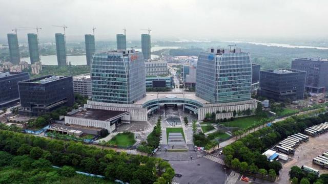 上海闵行吴泾镇 弘毅智造园厂房出租，交通便利 配套完善 即刻入驻