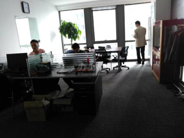 优质办公楼出租推荐：上海闵行梅陇镇 宏基广场