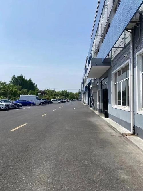 莘庄工业区厂房出租｜上海闵行莘庄镇实景园区 配套齐全