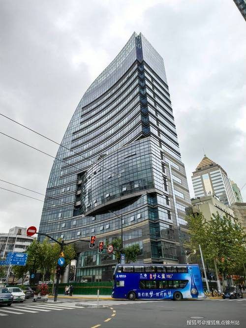 锦绣大厦办公楼出租｜上海闵行颛桥镇实景园区 配套齐全