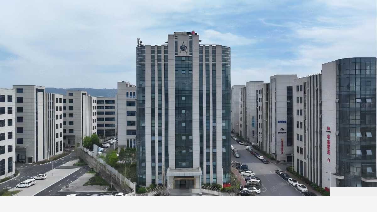 全新厂房带装修 可分租两江新区石19200平厂房出租标准厂房多层，重庆两江新区